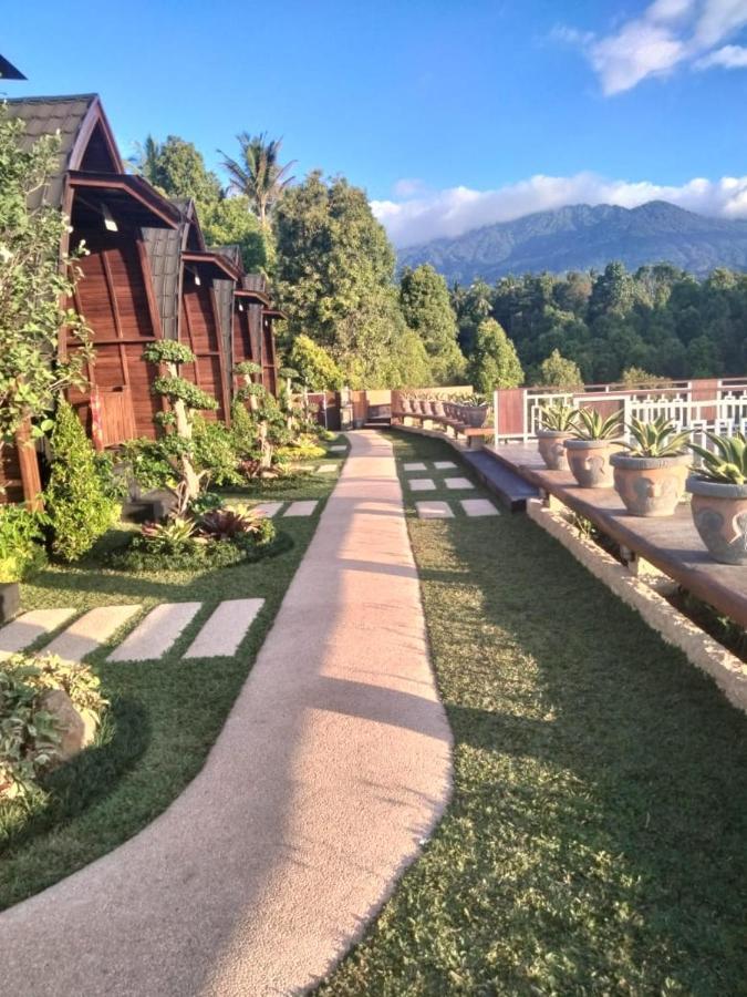 Munduk Kupang Villa&Resto Sekumpul Singaraja Buitenkant foto